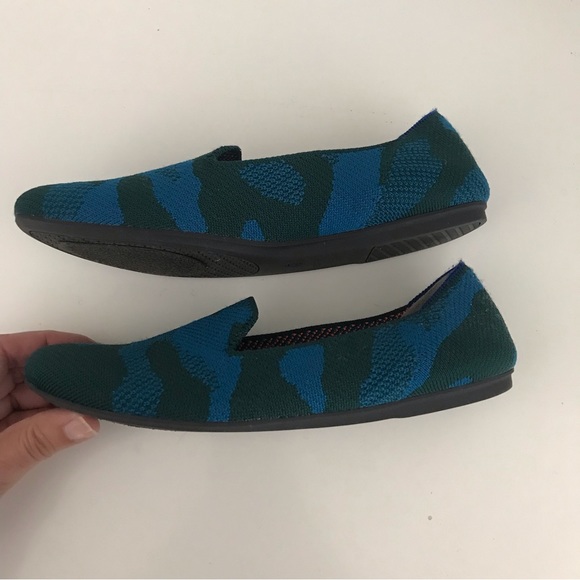 Rothy’s Teal Camo Loafer - Picture 2 of 5